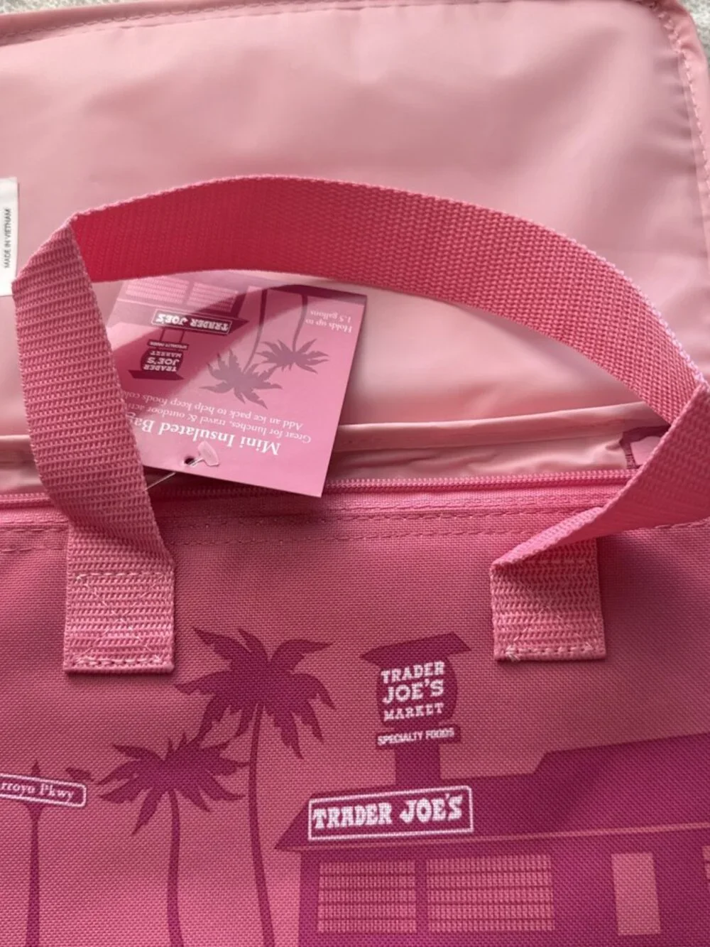 NEW Trader Joe's Mini Insulated Pink Bag